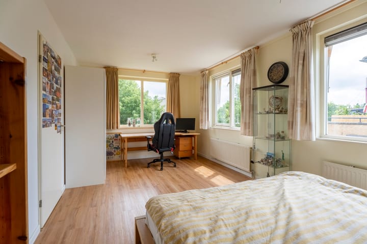 Hoekwoning te koop: Schoutenlaan 13, Voorhout