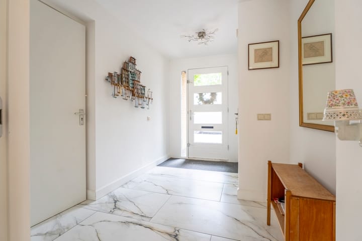 Hoekwoning te koop: Schoutenlaan 13, Voorhout