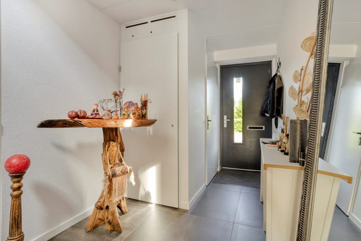 Tussenwoning te koop: Merelhof 7, Zeewolde