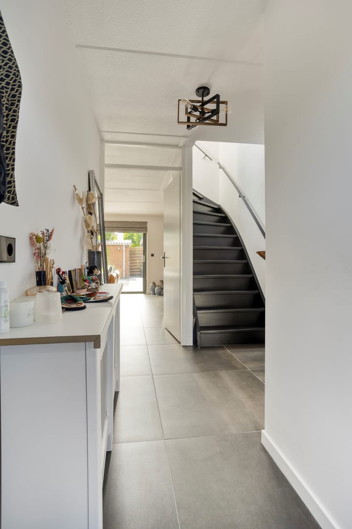 Tussenwoning te koop: Merelhof 7, Zeewolde