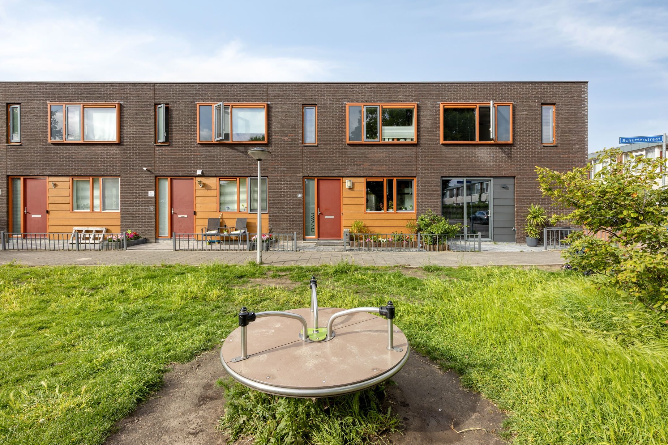 Photo 24 of Schutterstraat 12