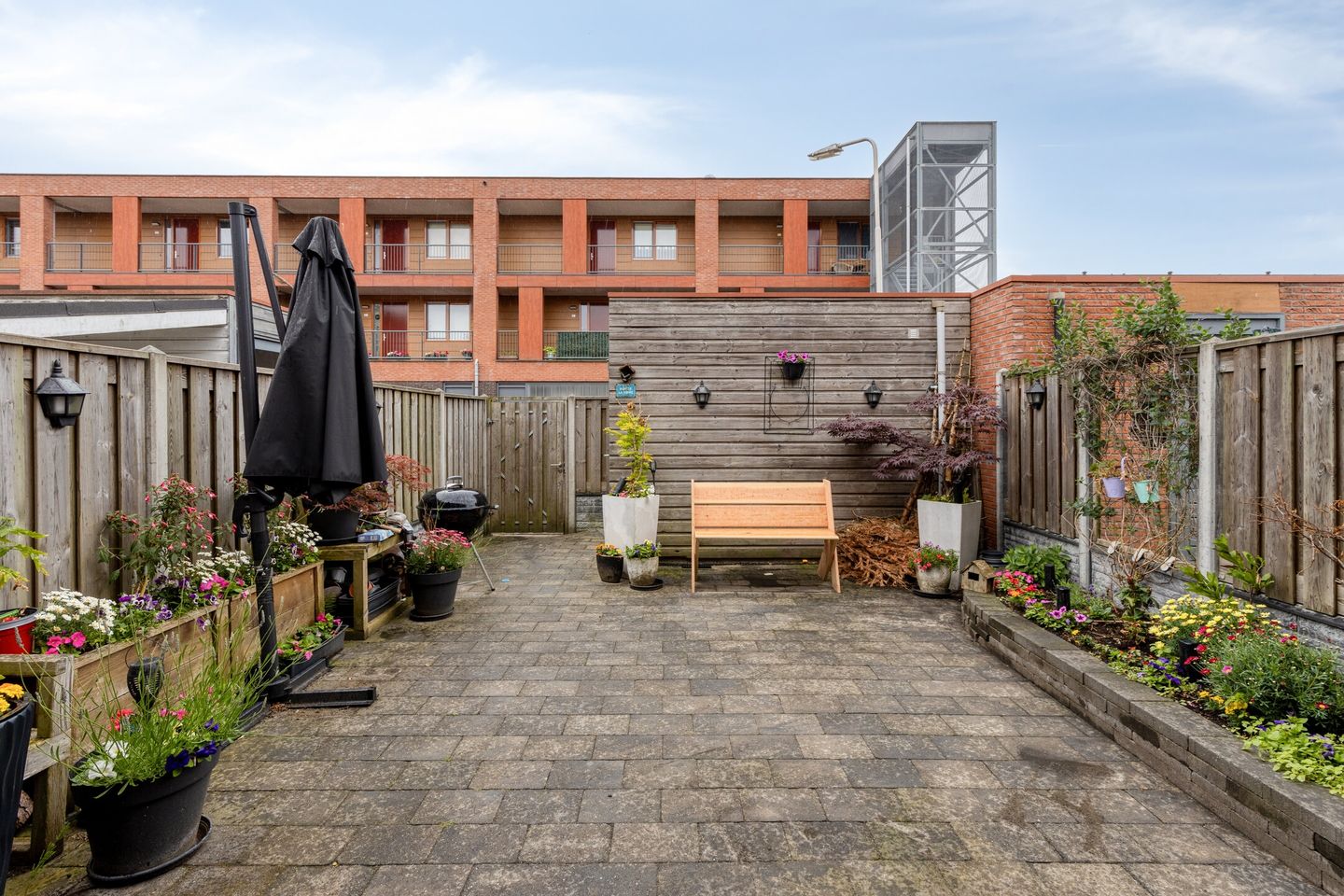 Photo 20 of Schutterstraat 12