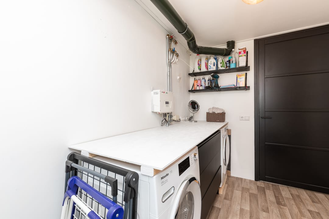 Photo 52 of Niels Bohrstraat 54