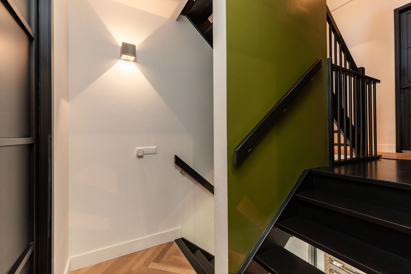 Photo 50 of Niels Bohrstraat 54