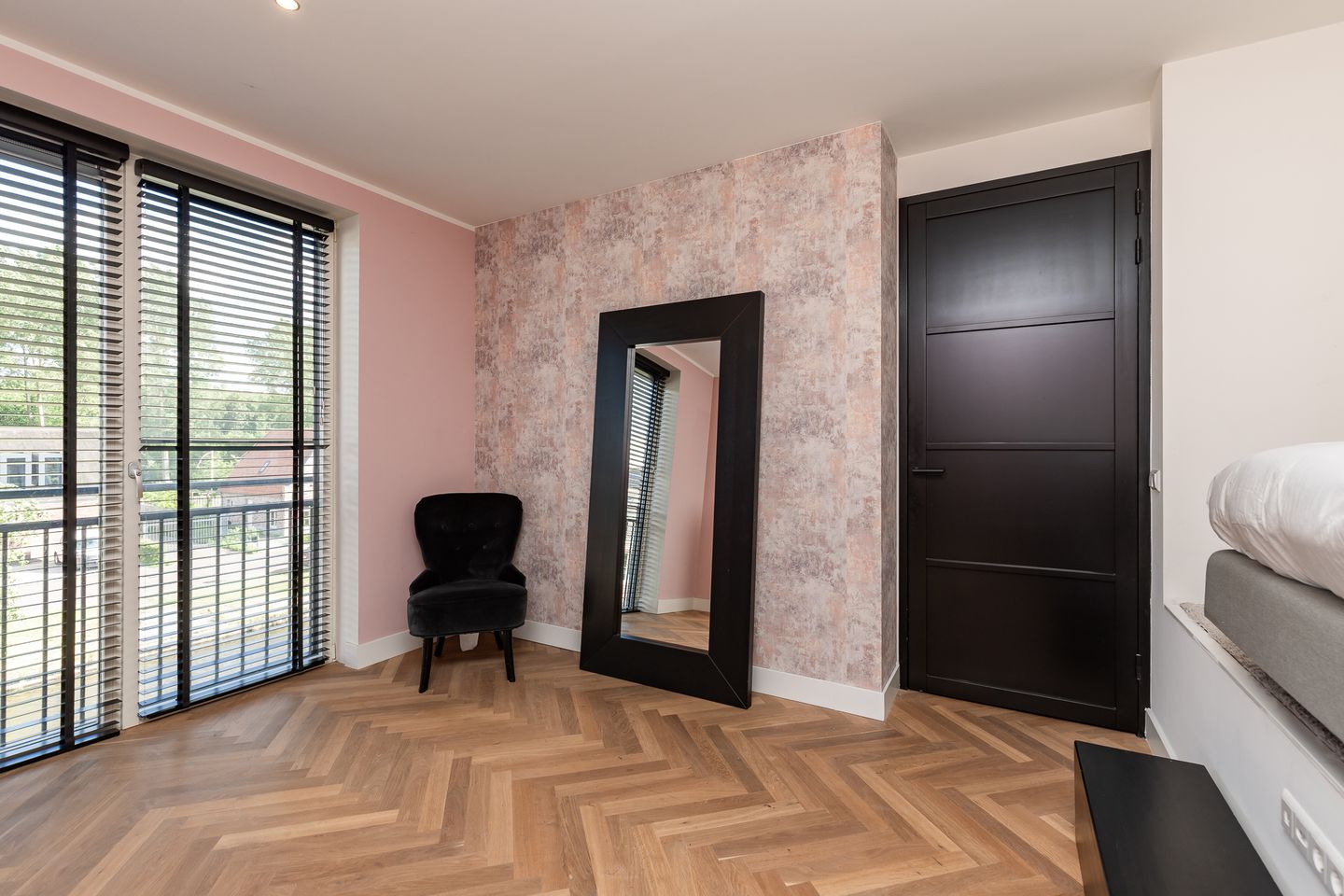Photo 59 of Niels Bohrstraat 54