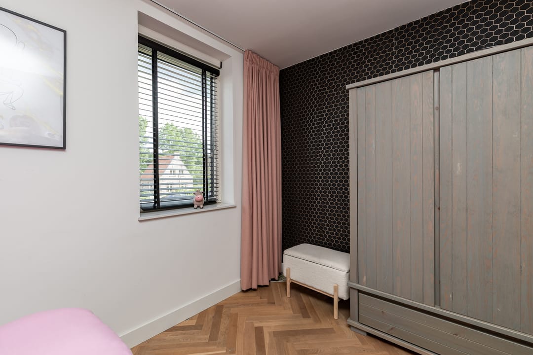Photo 37 of Niels Bohrstraat 54