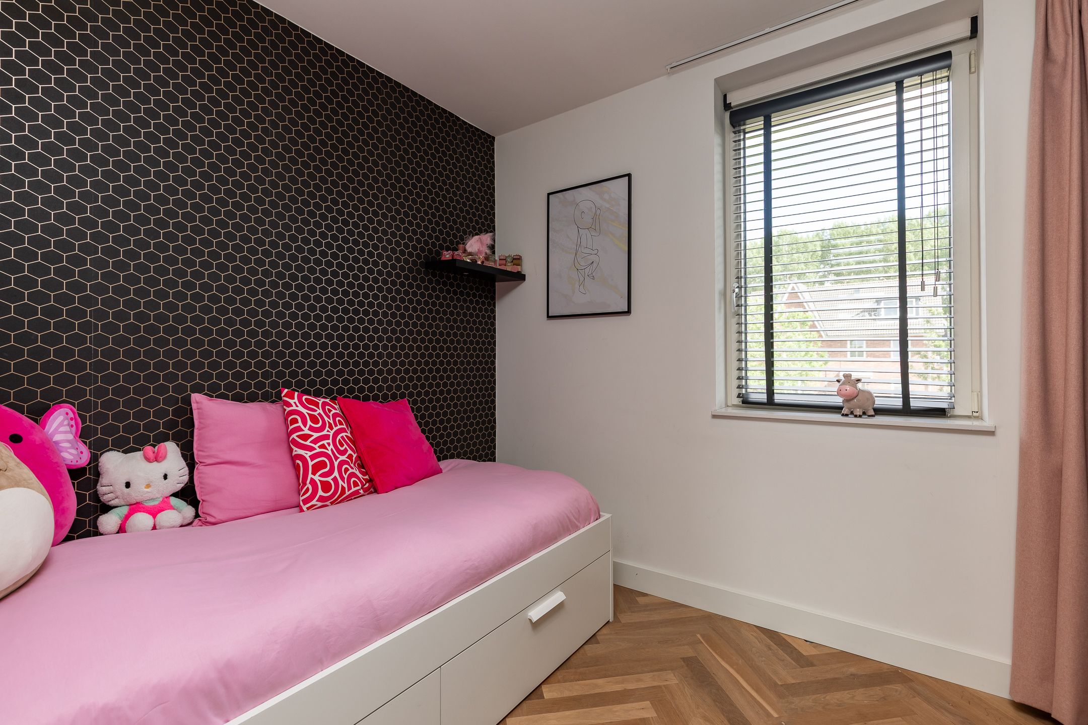 Photo 36 of Niels Bohrstraat 54