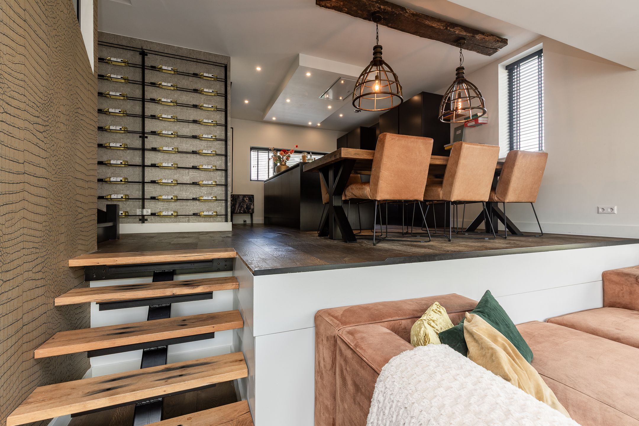Photo 30 of Niels Bohrstraat 54
