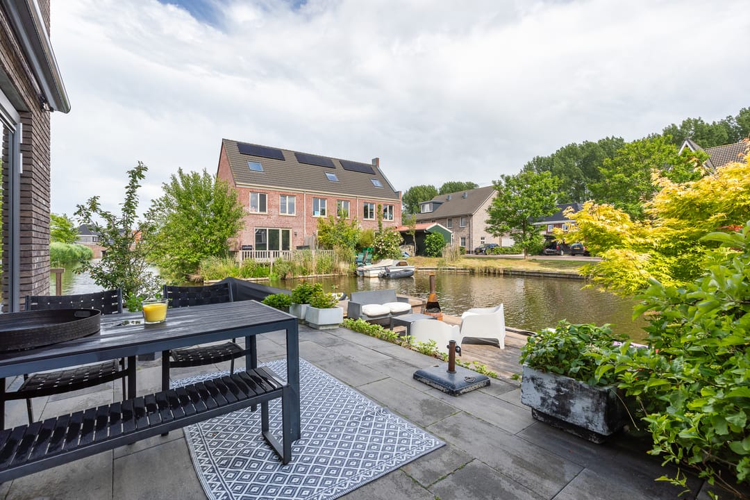 Photo 23 of Niels Bohrstraat 54