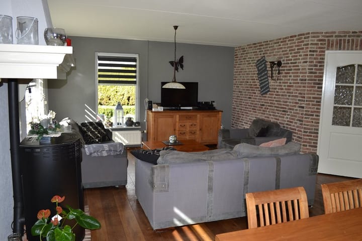 Photo 2 of Energiestraat 3