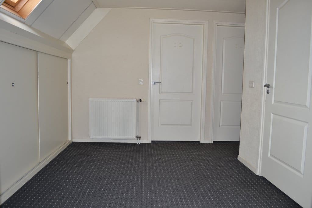 Photo 16 of Energiestraat 3