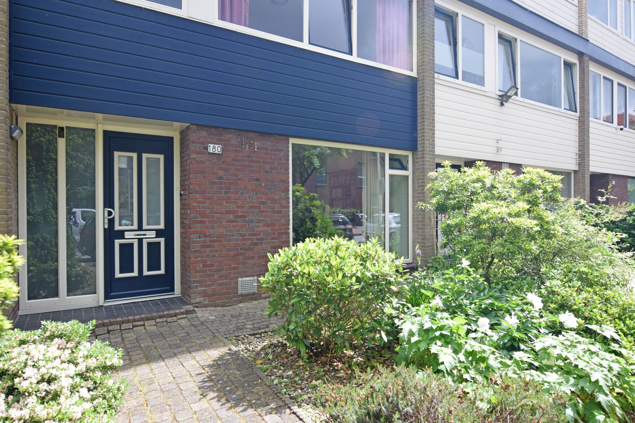 Well-maintained terraced home with sunny garden in Utrecht Zuidwest — 24