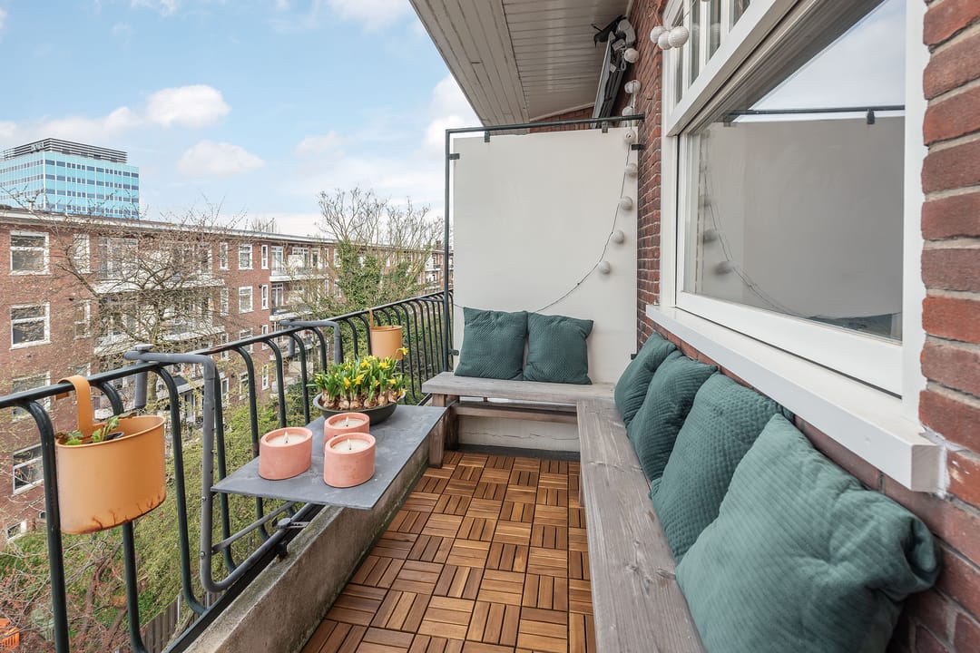 Well-Maintained 1940s Apartment with Two Balconies in Bos en Lommer — 7