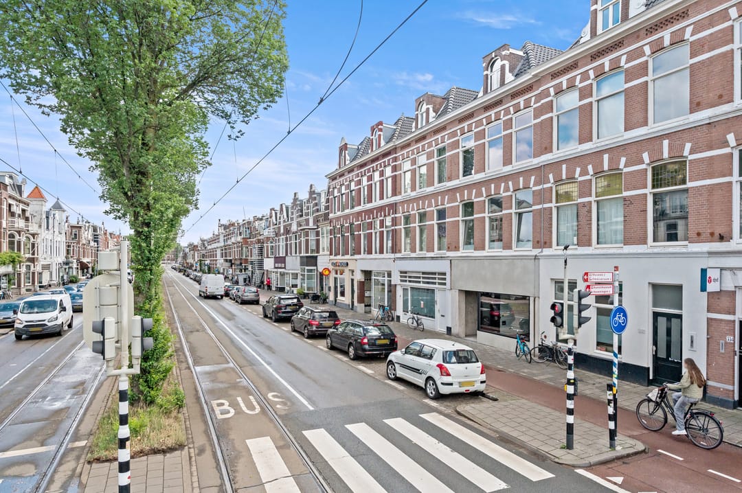 Fully Renovated Ground Floor Apartment in Regentessekwartier — 7
