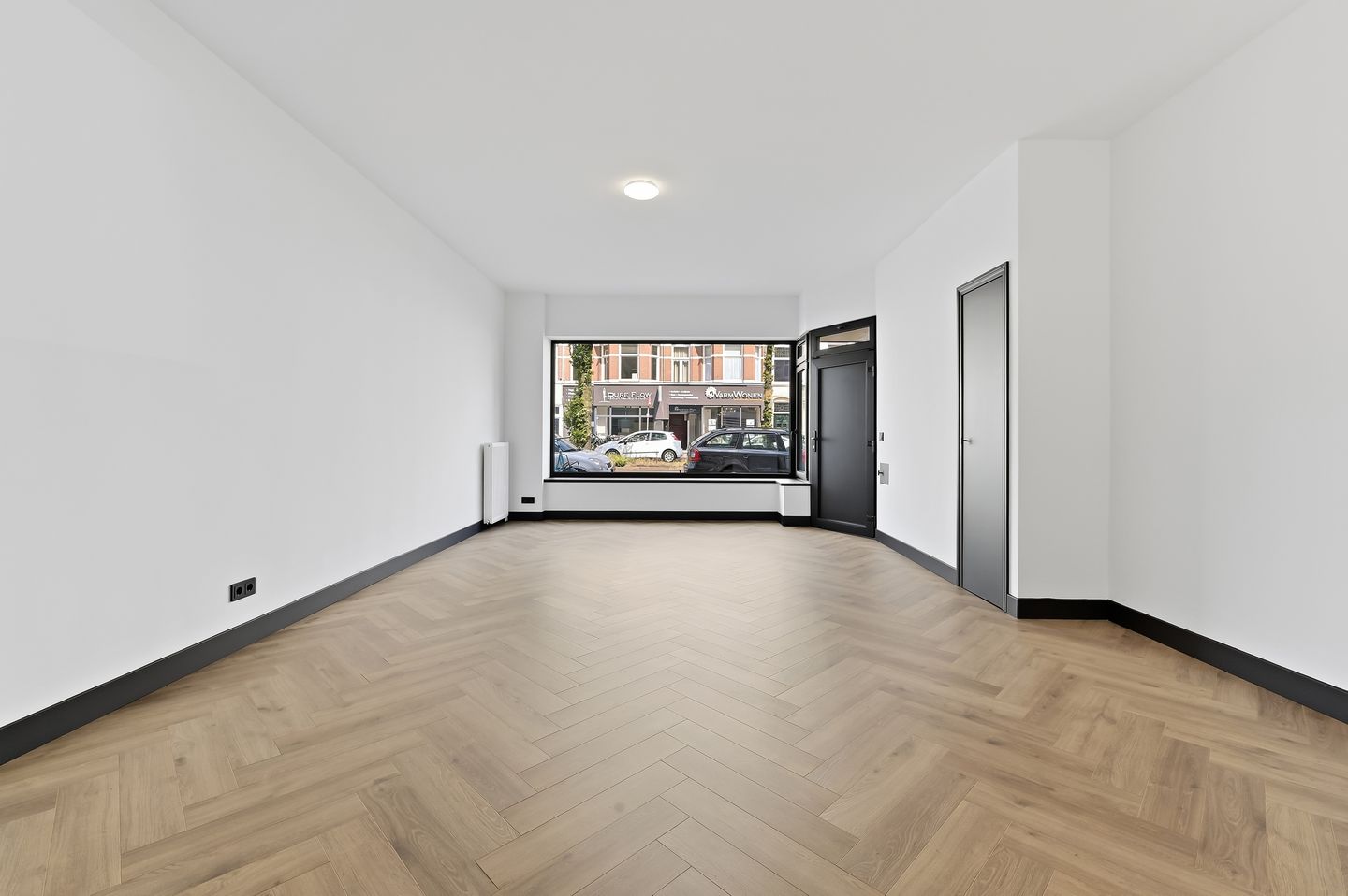 Fully Renovated Ground Floor Apartment in Regentessekwartier — 10