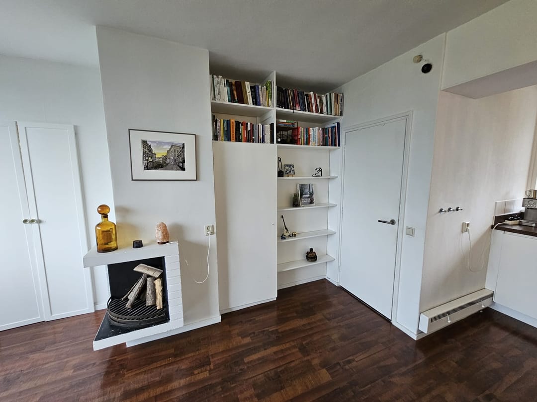 Bright 2-Room Apartment with South-Facing Balcony in Tuindorp-Oost — 16