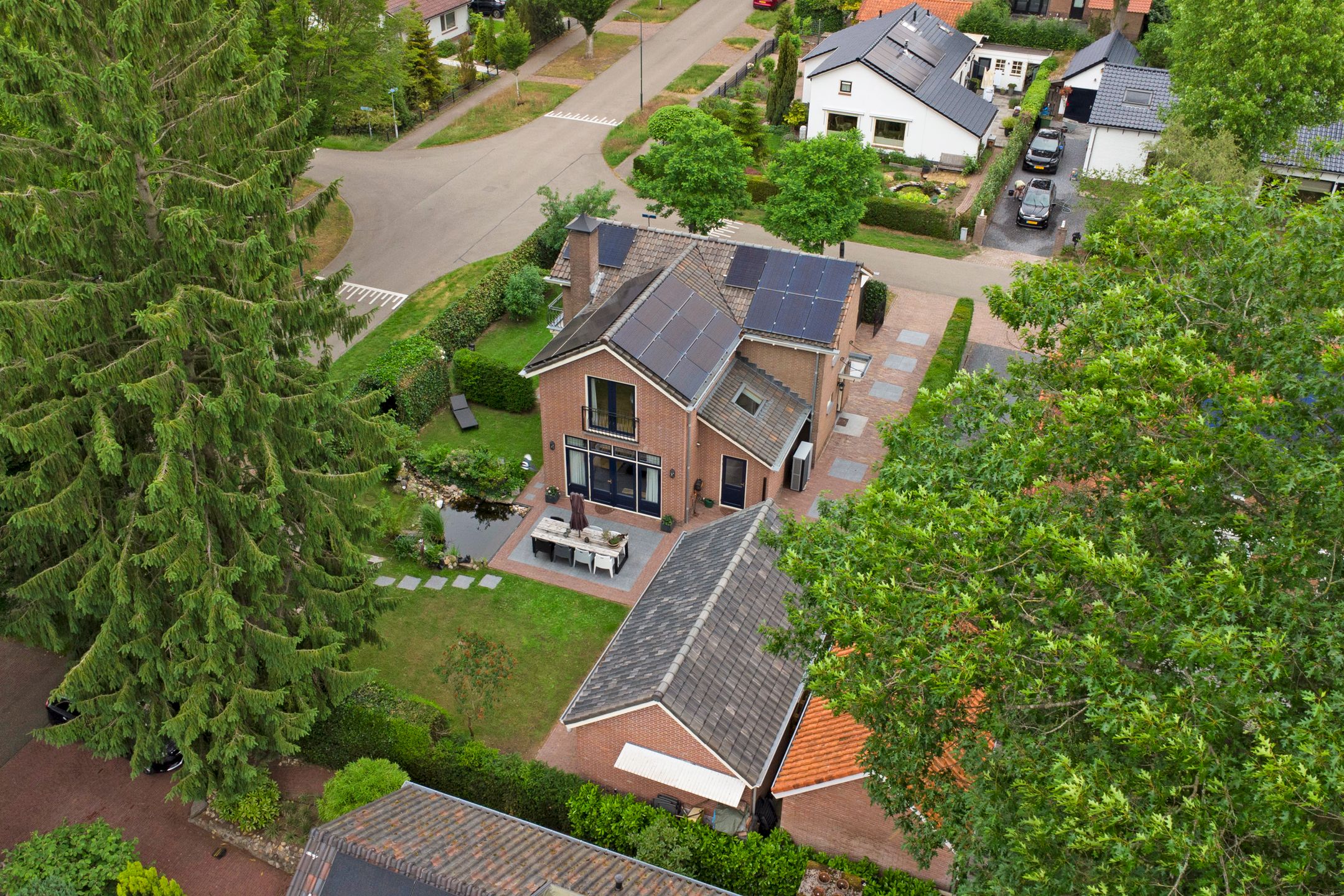 Luxuriously Finished Detached Villa with A++ Energy Label in Green Leersum Setting — 39