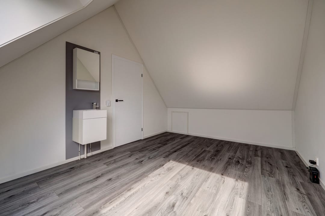 Modern renovated terraced house with energy label A and private garden — 31