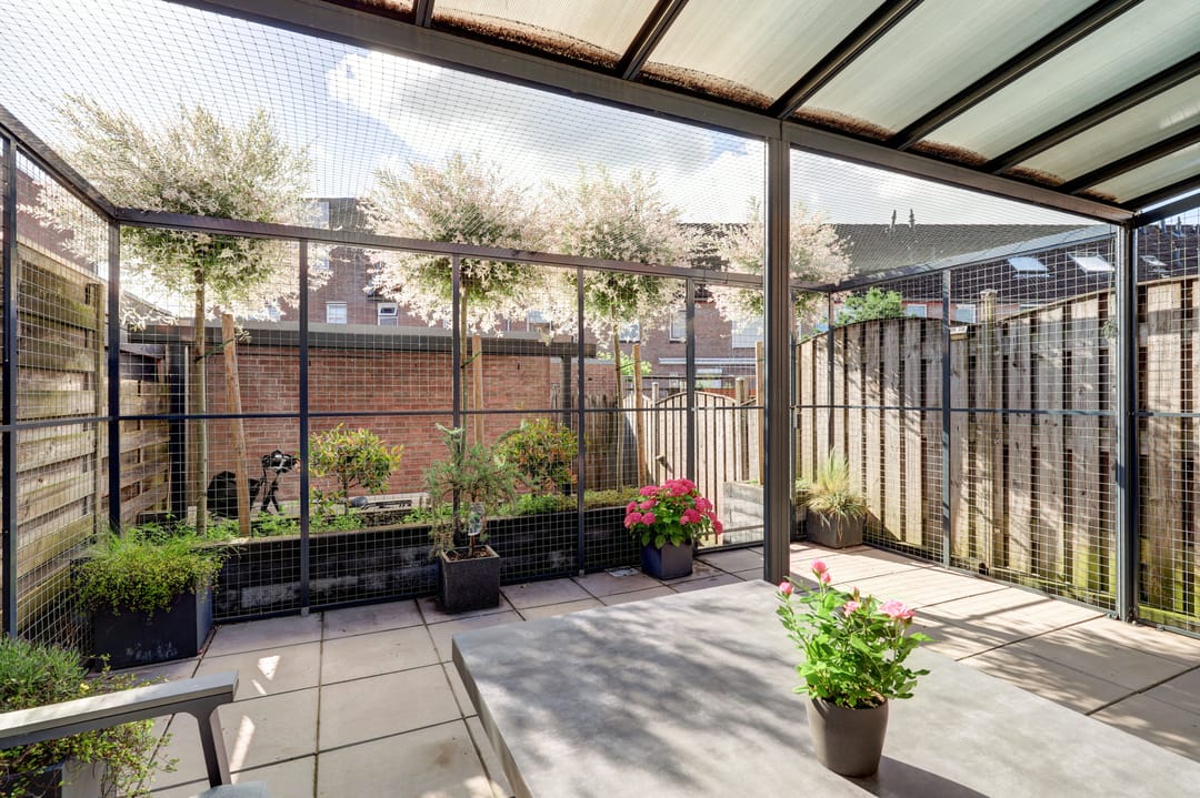 Modern renovated terraced house with energy label A and private garden — 32