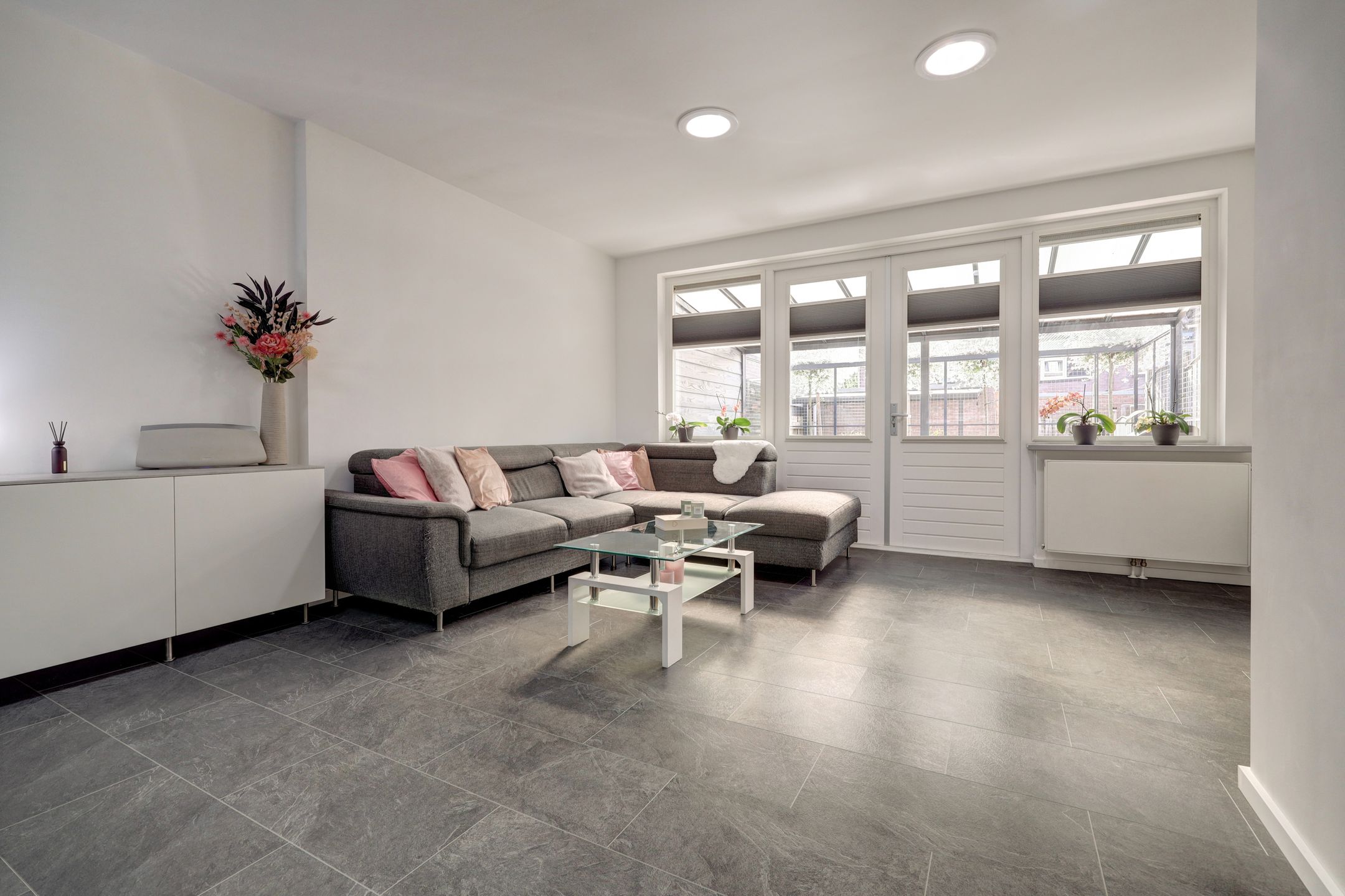 Modern renovated terraced house with energy label A and private garden — 12