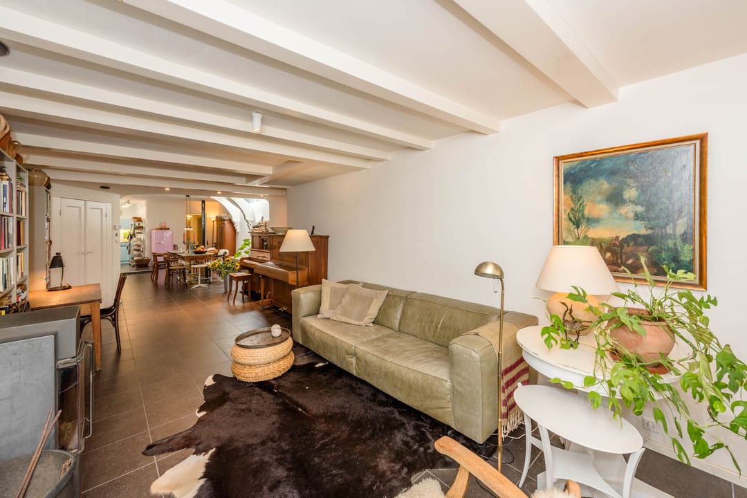 Historic 18th Century Monument Townhouse with Sunny Rooftop Terrace in Haarlem Center — 11