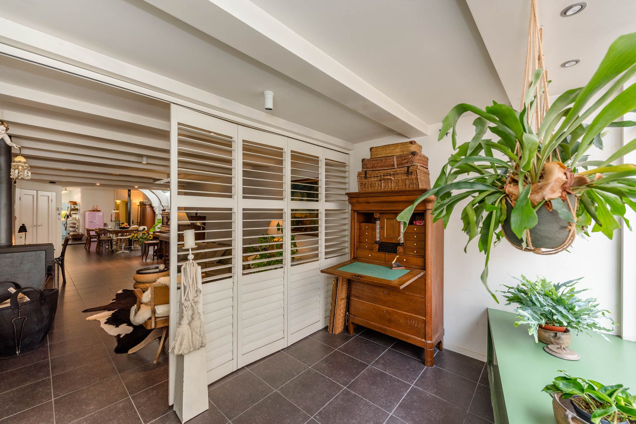 Historic 18th Century Monument Townhouse with Sunny Rooftop Terrace in Haarlem Center — 9