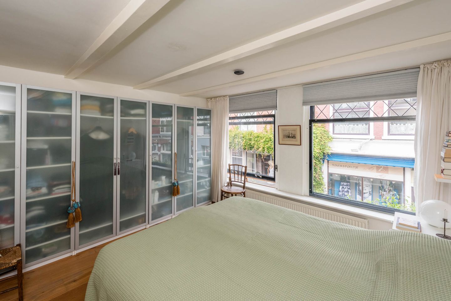 Historic 18th Century Monument Townhouse with Sunny Rooftop Terrace in Haarlem Center — 34