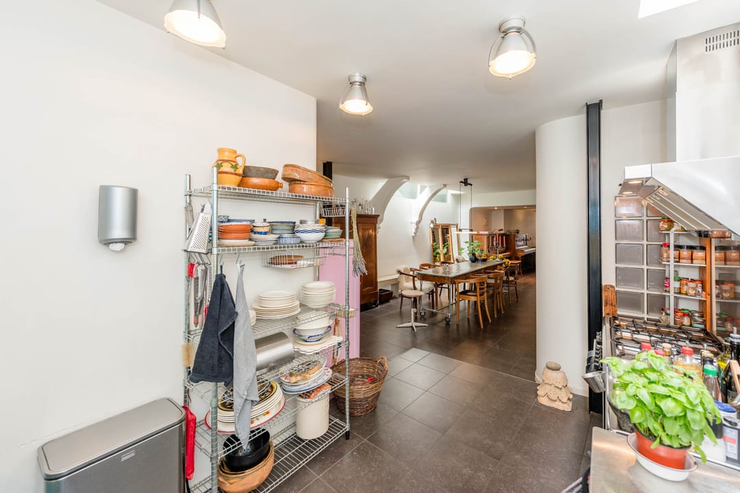 Historic 18th Century Monument Townhouse with Sunny Rooftop Terrace in Haarlem Center — 28