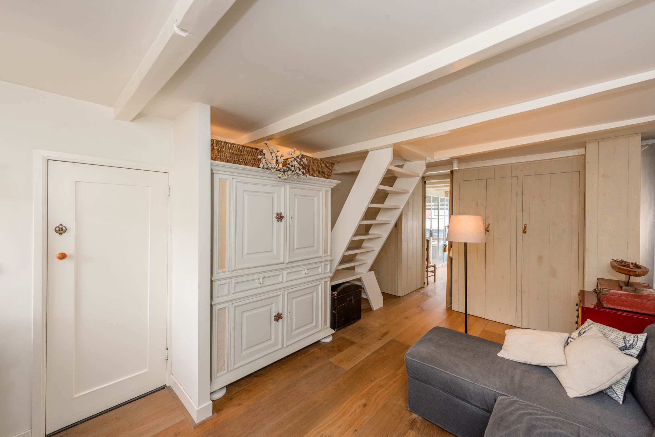 Historic 18th Century Monument Townhouse with Sunny Rooftop Terrace in Haarlem Center — 30