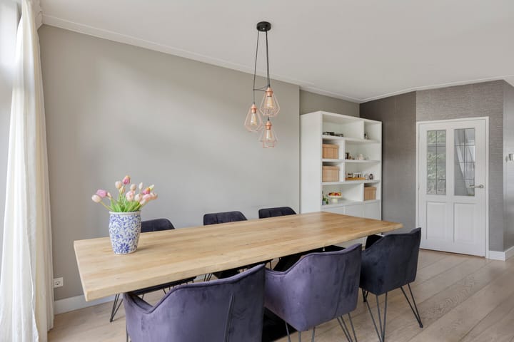 Tussenwoning te koop: Jan Maurits van Nassaustraat 9, Tilburg
