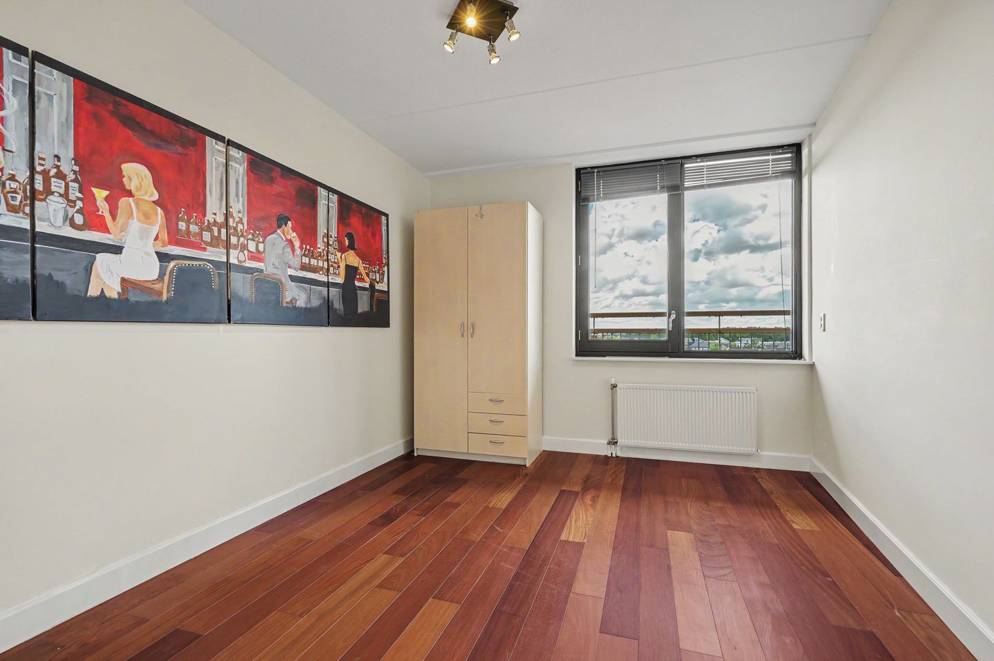 Spacious Maisonette Apartment with Panoramic Views in Schiedam — 10