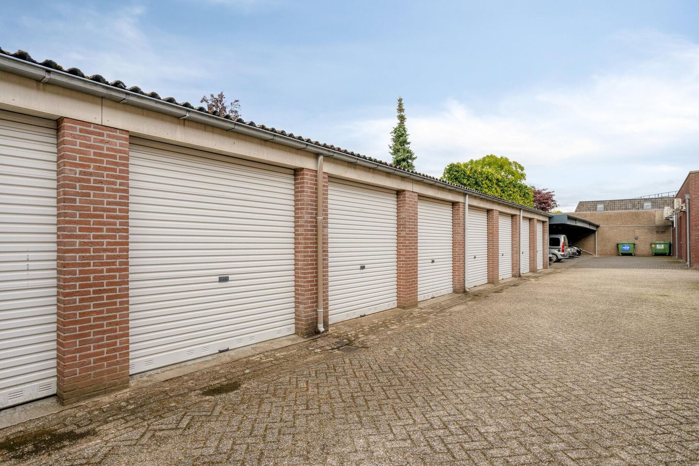 Photo 35 of 't Dorp 84