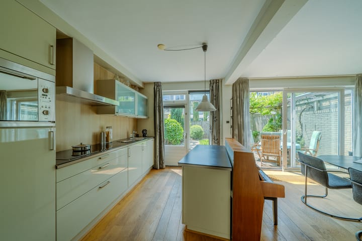 Foto 5 van Van de Hulstlaan 16