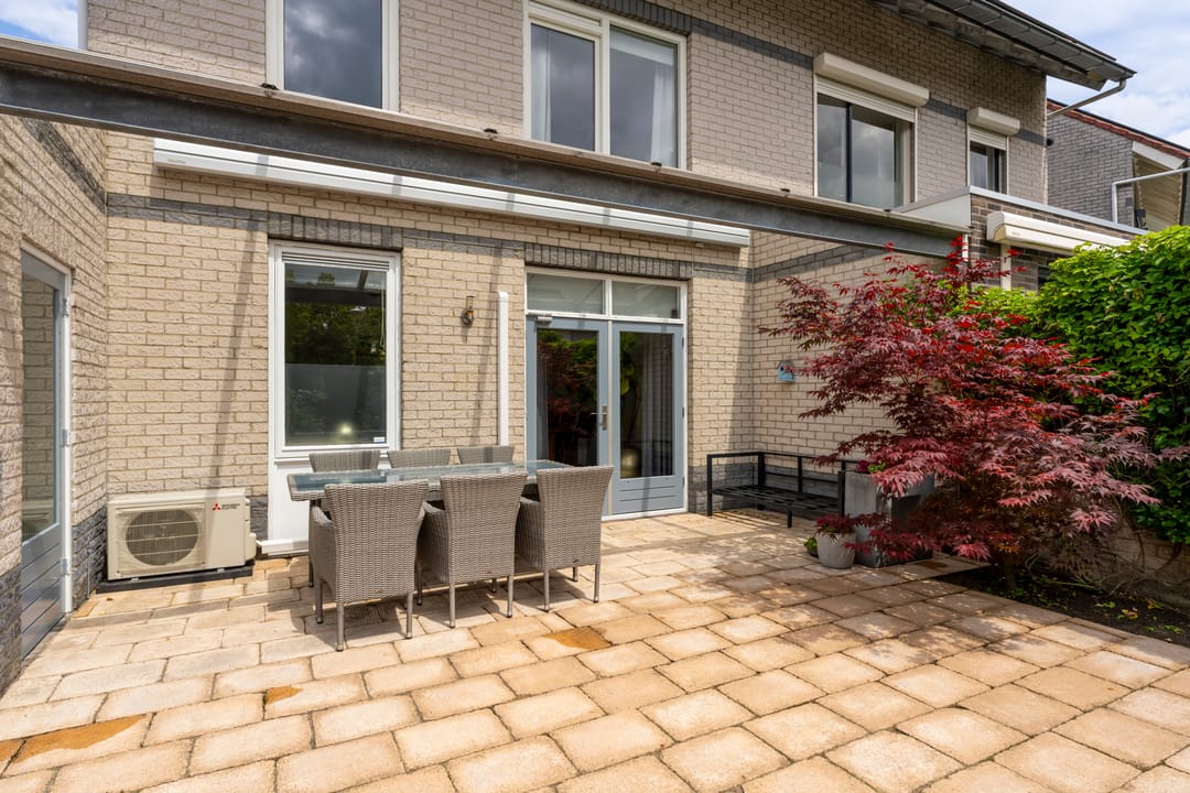 Move-in Ready Semi-Detached Family Home with Solar Panels in Maaspoort — 17