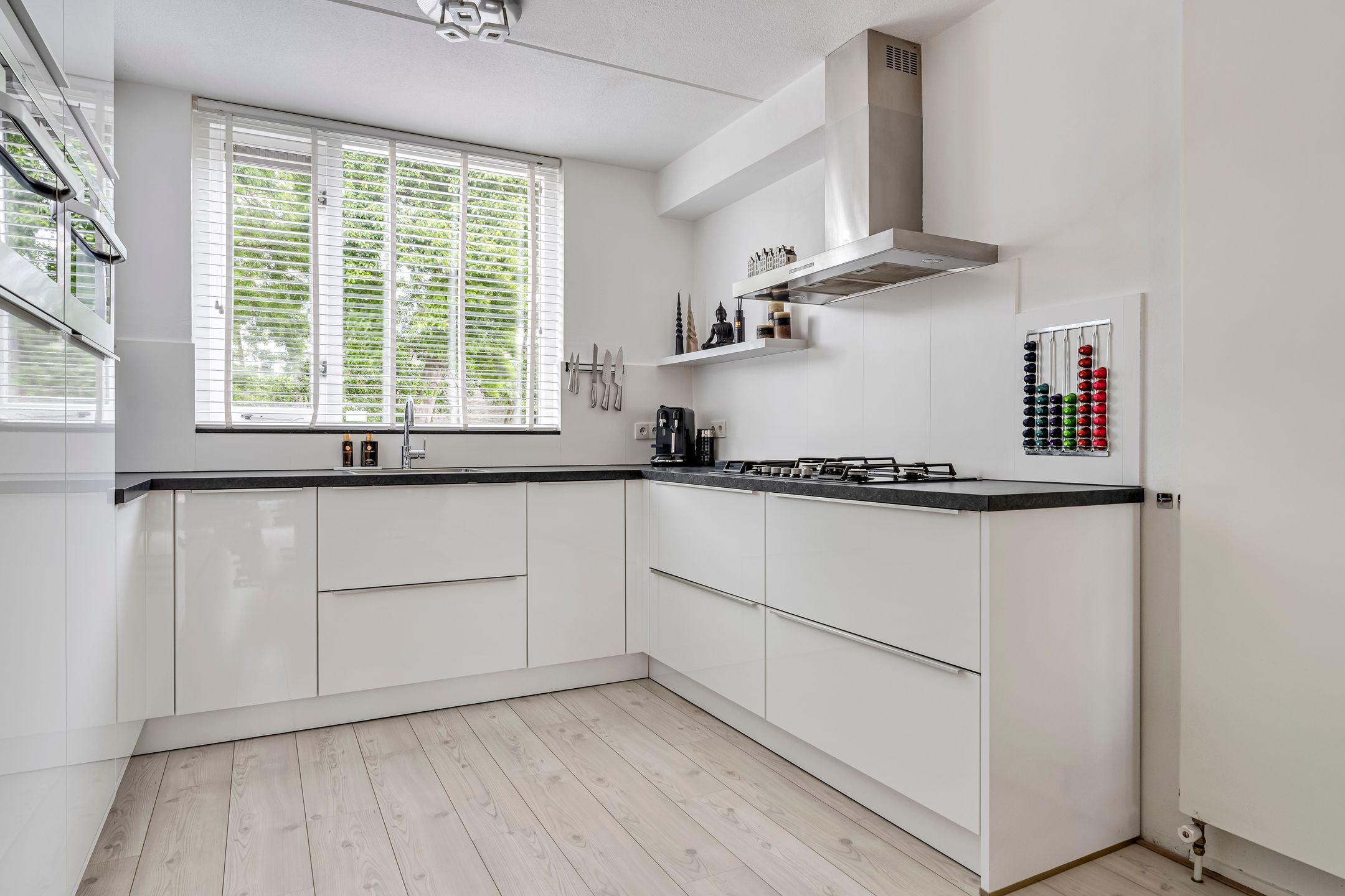 Move-in Ready Semi-Detached Family Home with Solar Panels in Maaspoort — 12