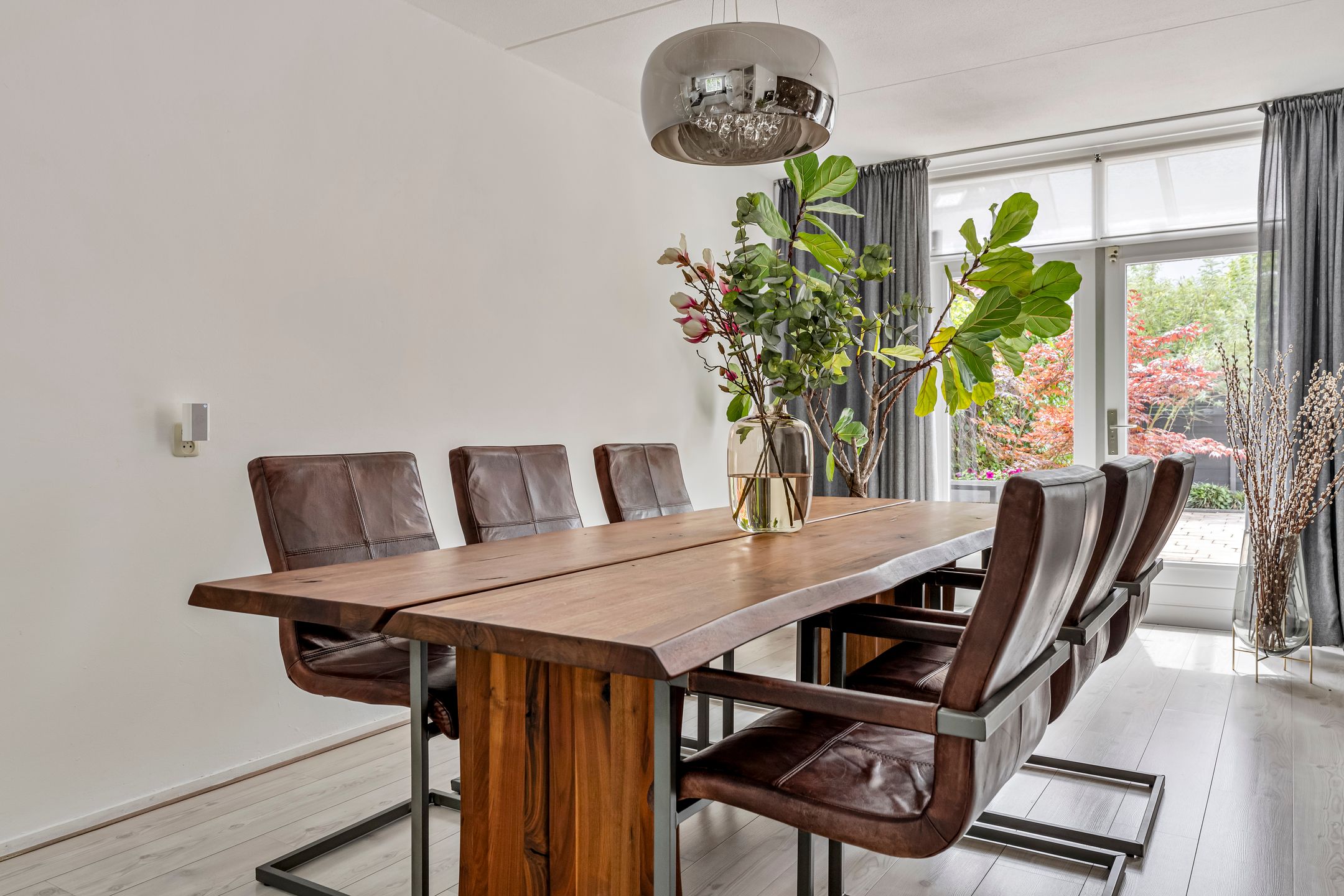 Move-in Ready Semi-Detached Family Home with Solar Panels in Maaspoort — 9