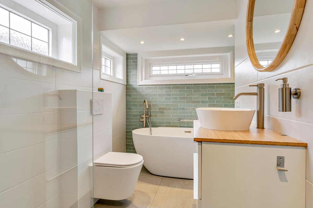 Fully Renovated 1930s-Style Corner Home in Desirable De Vliert Neighborhood — 31