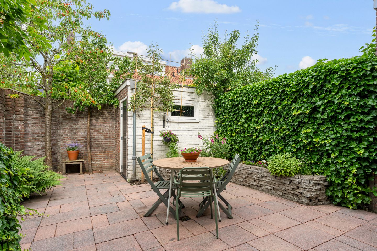 Fully Renovated 1930s-Style Corner Home in Desirable De Vliert Neighborhood — 20