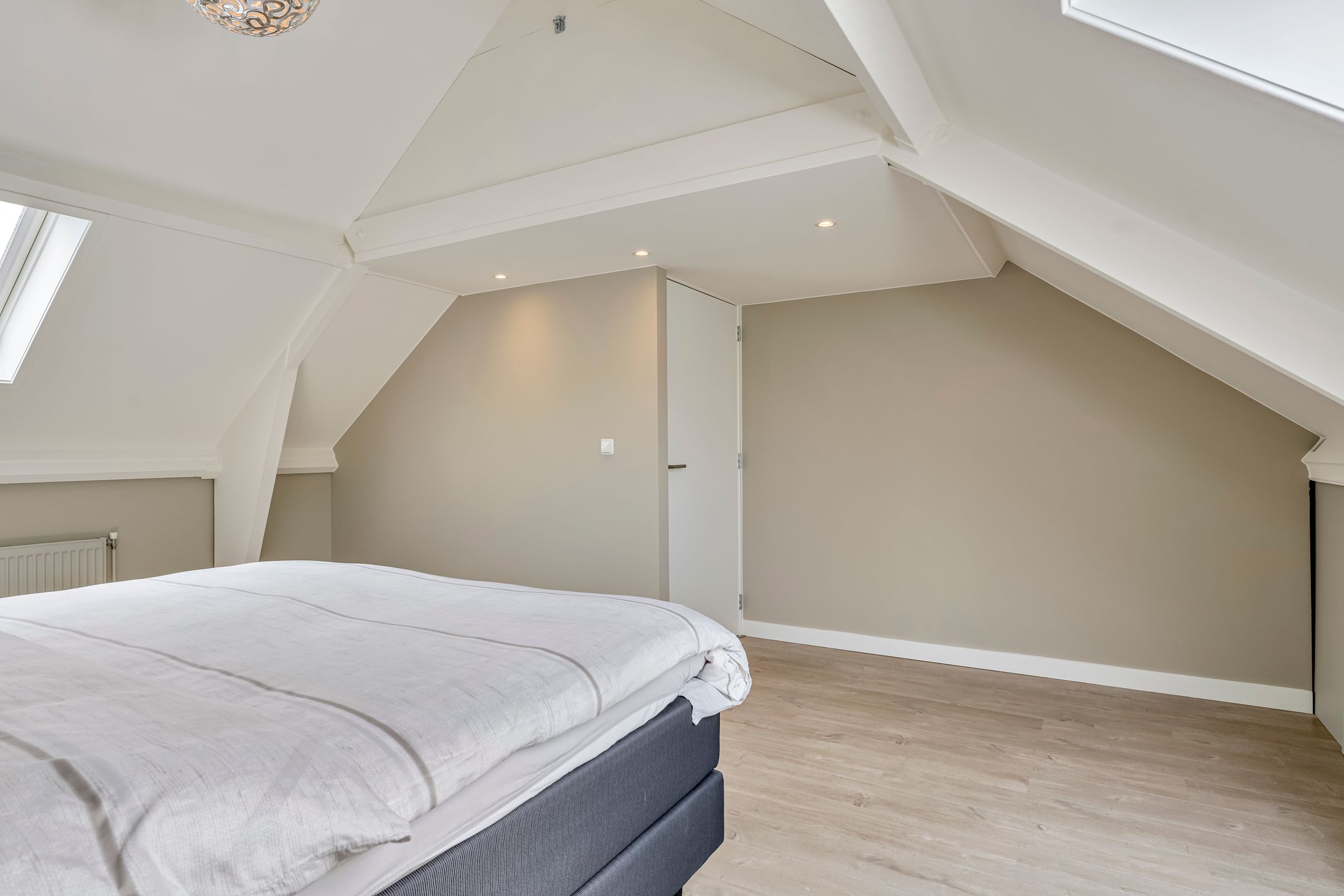 Move-in Ready Semi-Detached Family Home with Solar Panels in Maaspoort — 39