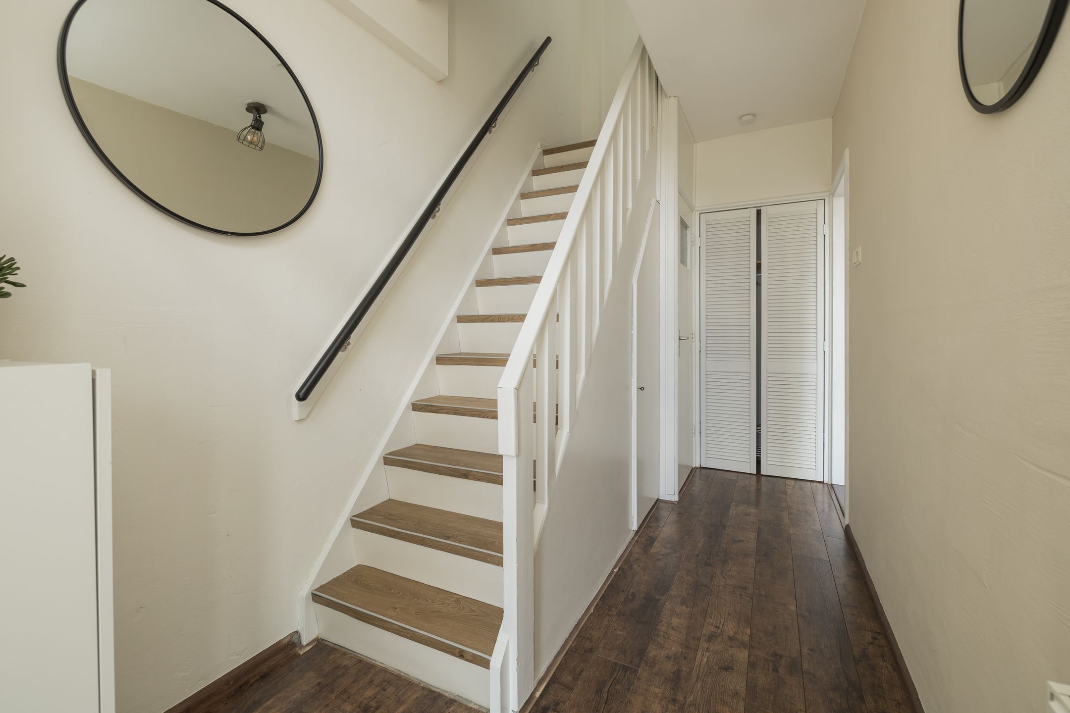 Well-Maintained Family Home with Private Parking in Quiet Sassenheim Neighborhood — 15