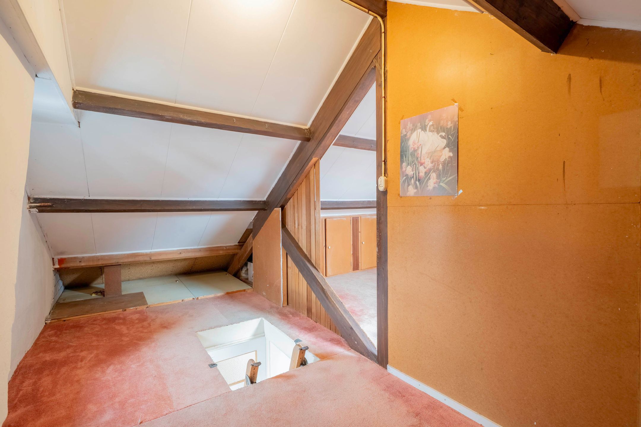 Family Home with Renovation Potential in the Popular Bloemenbuurt of Volendam — 42
