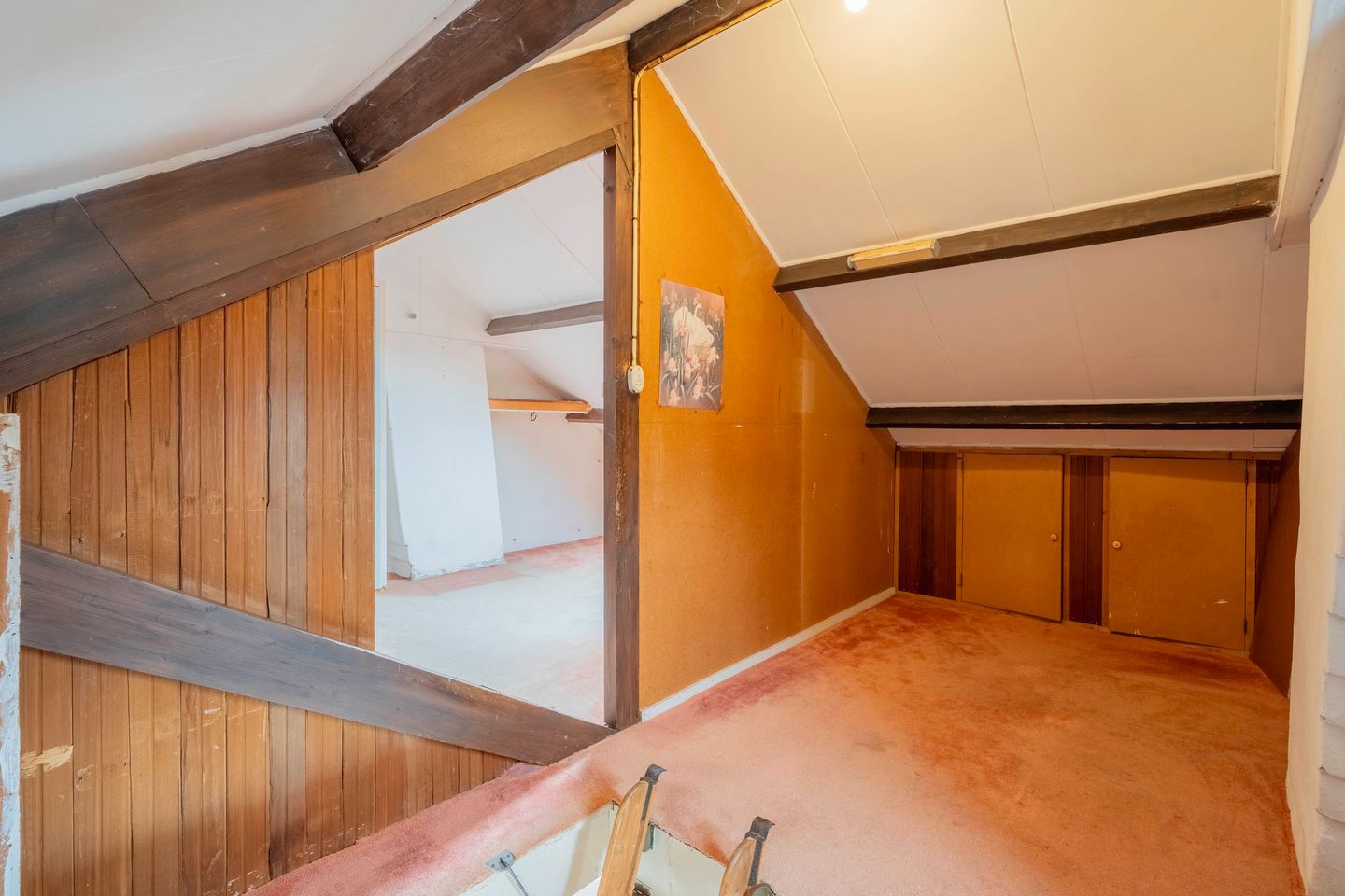 Family Home with Renovation Potential in the Popular Bloemenbuurt of Volendam — 40