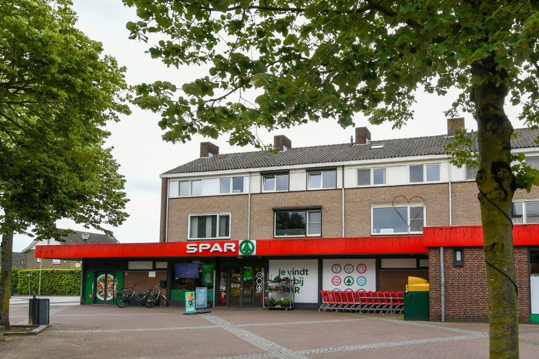 Photo 2 of Dorpstraat 85