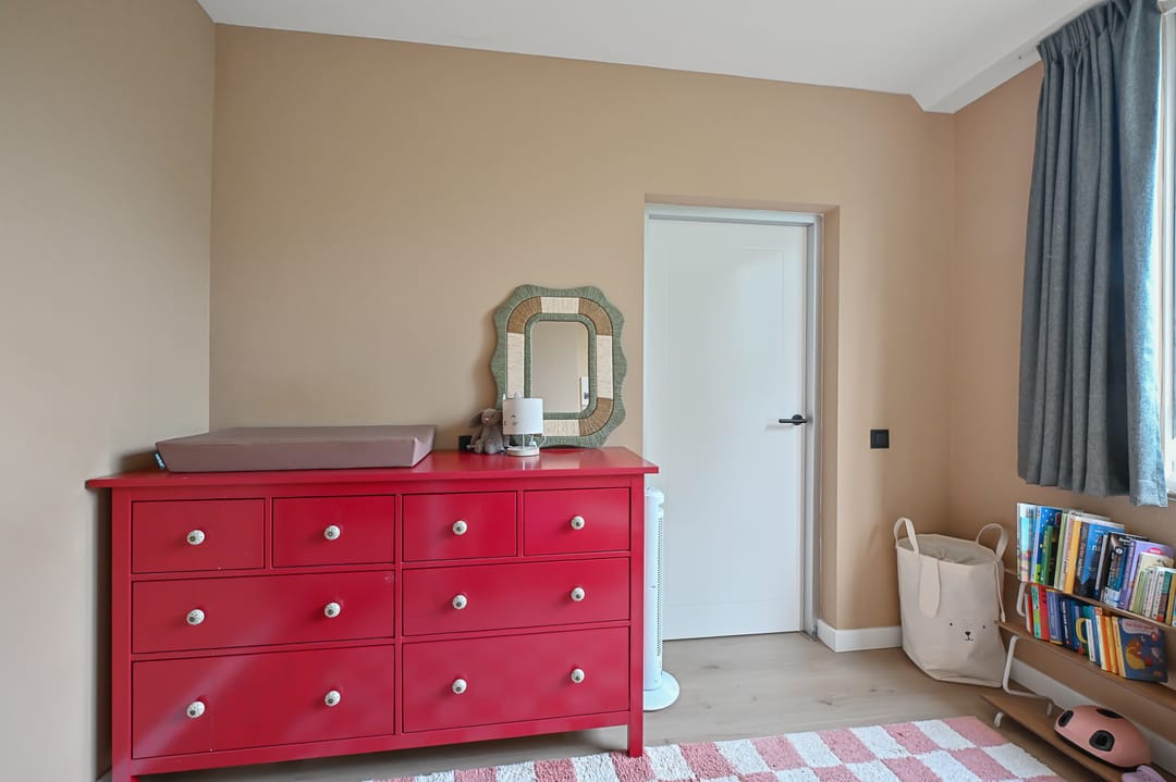 Spacious Corner Apartment with Park and Water Views Near Gaasperplas — 17