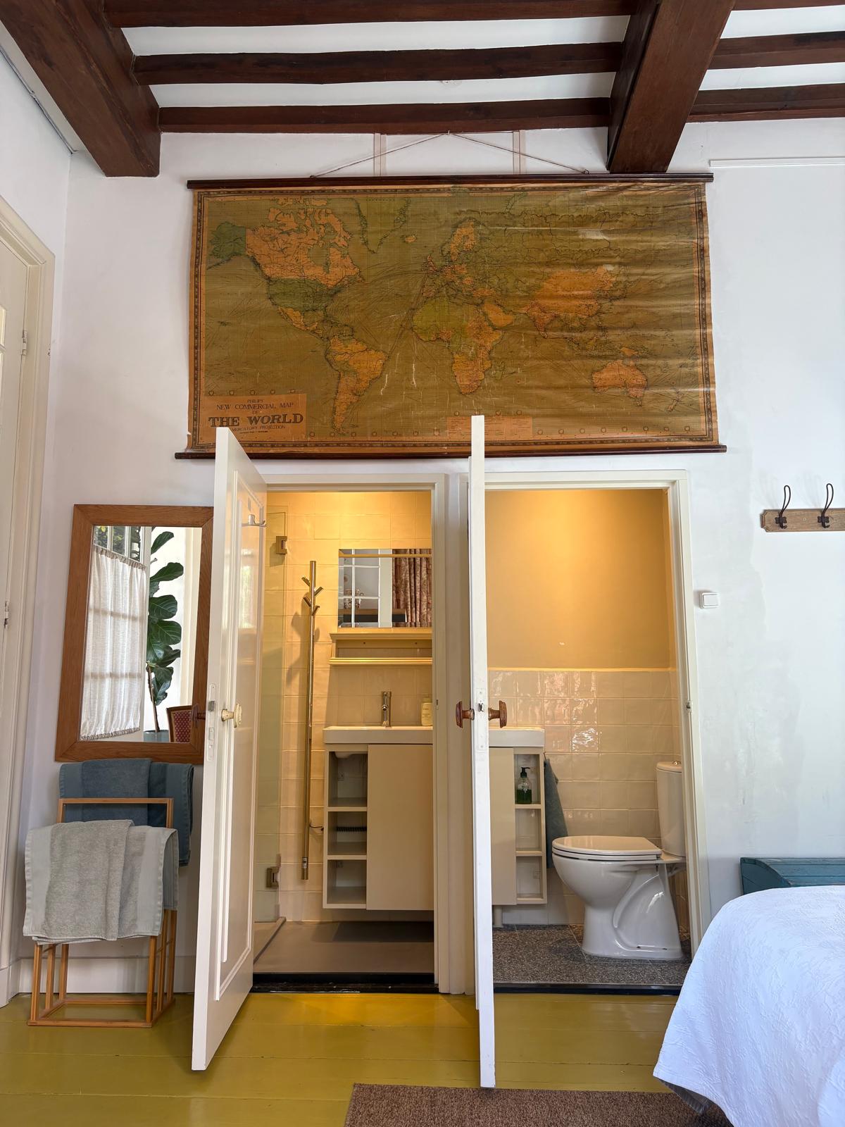 Monumental 16th Century Harbour House with Exceptional English Garden in Historic Veere — 40