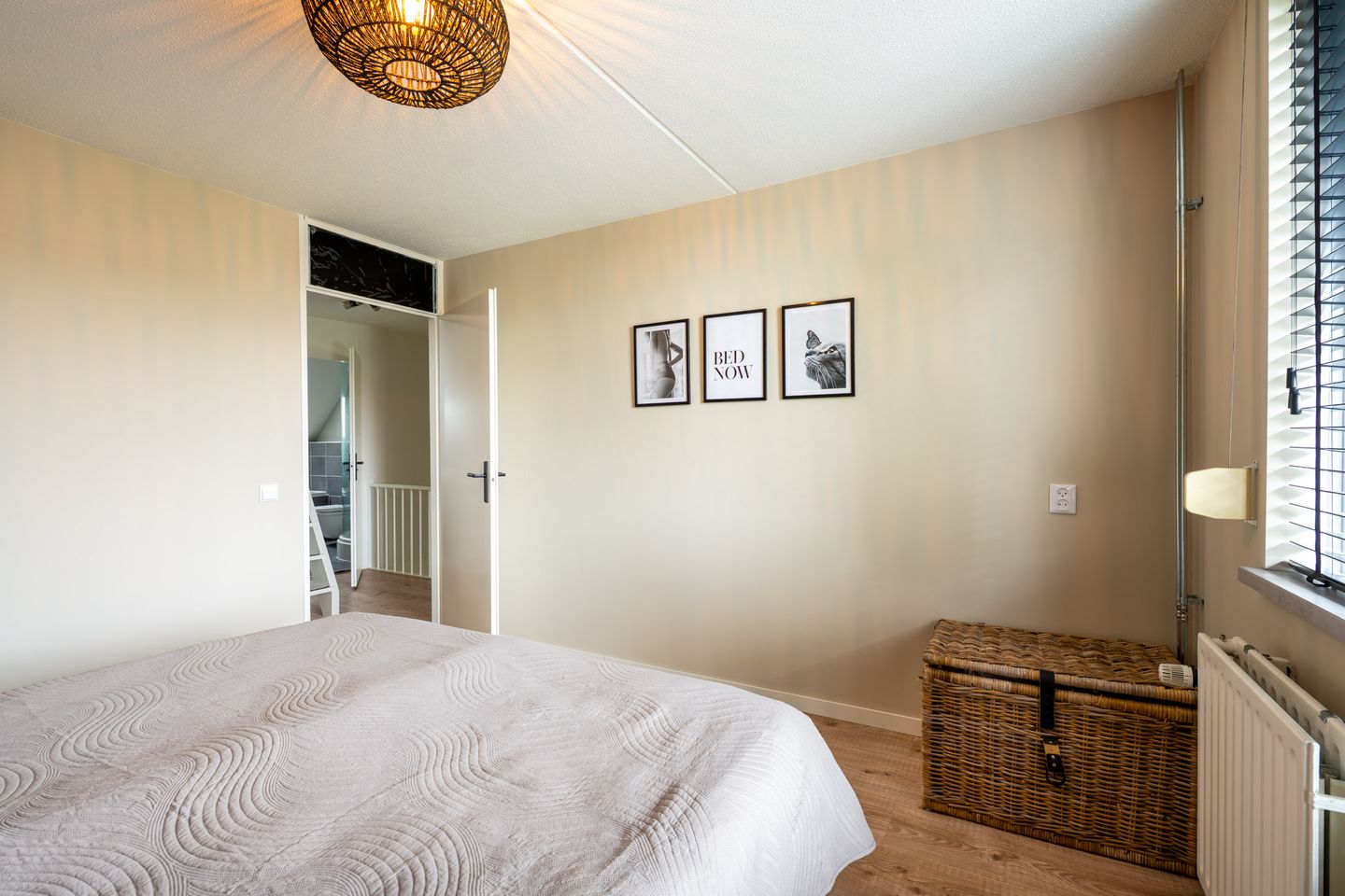 Fully modernized corner house with garage and sunny garden in Hoogerheide — 19