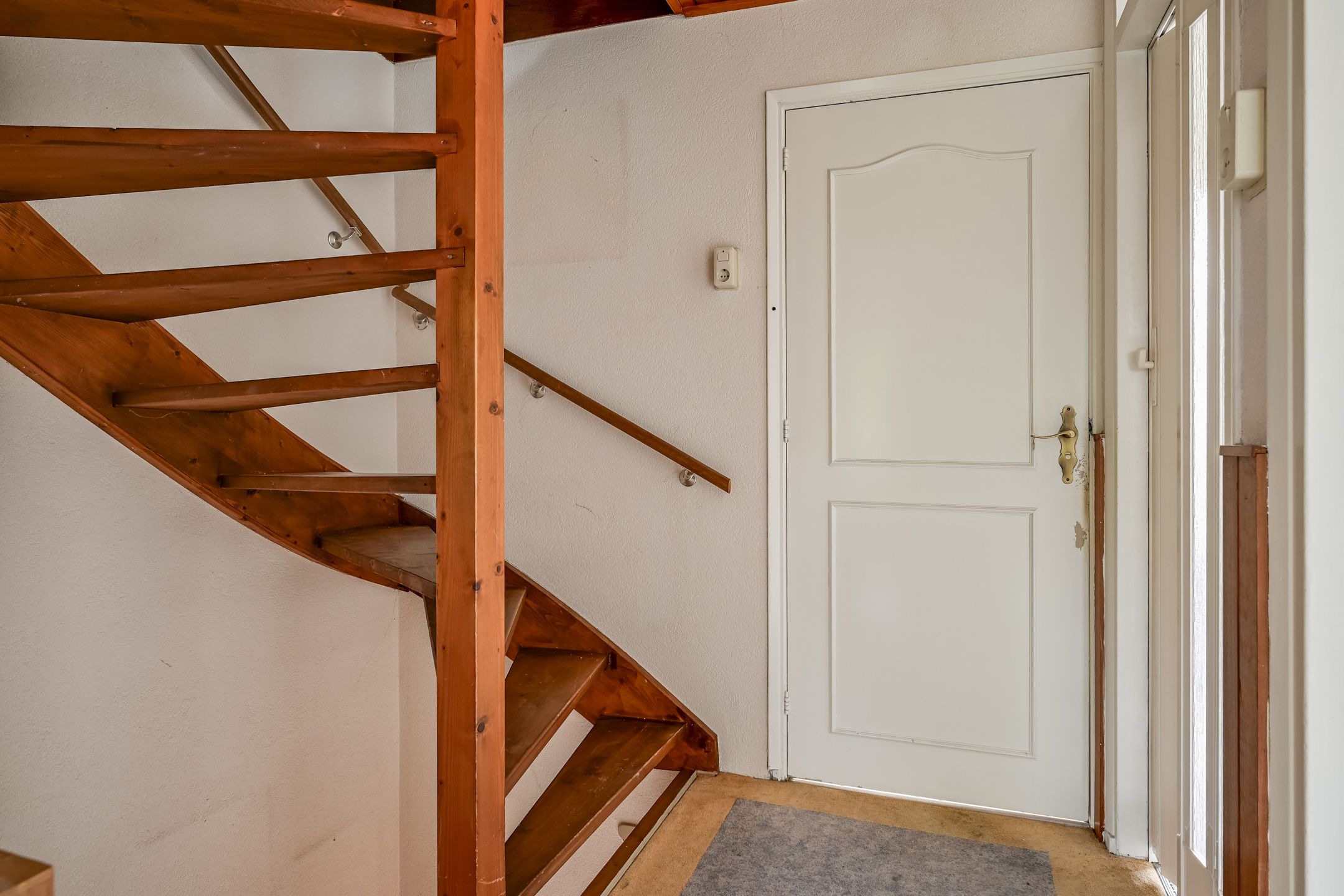 Photo 15 of Bernhardstraat 8
