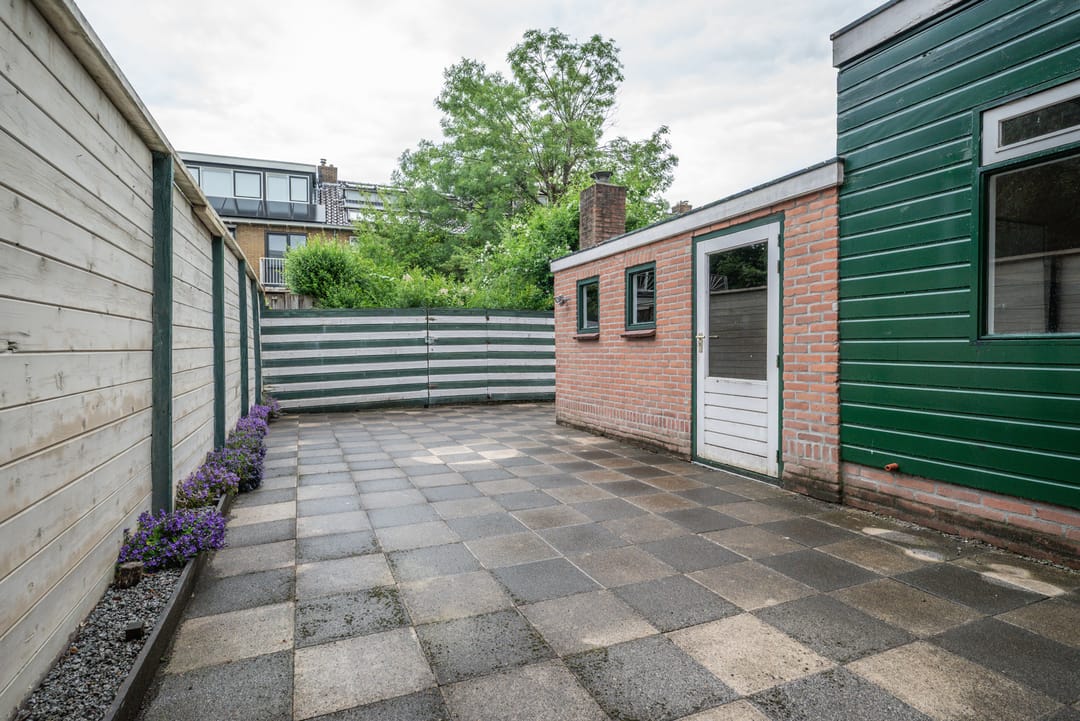 Photo 32 of Bernhardstraat 8