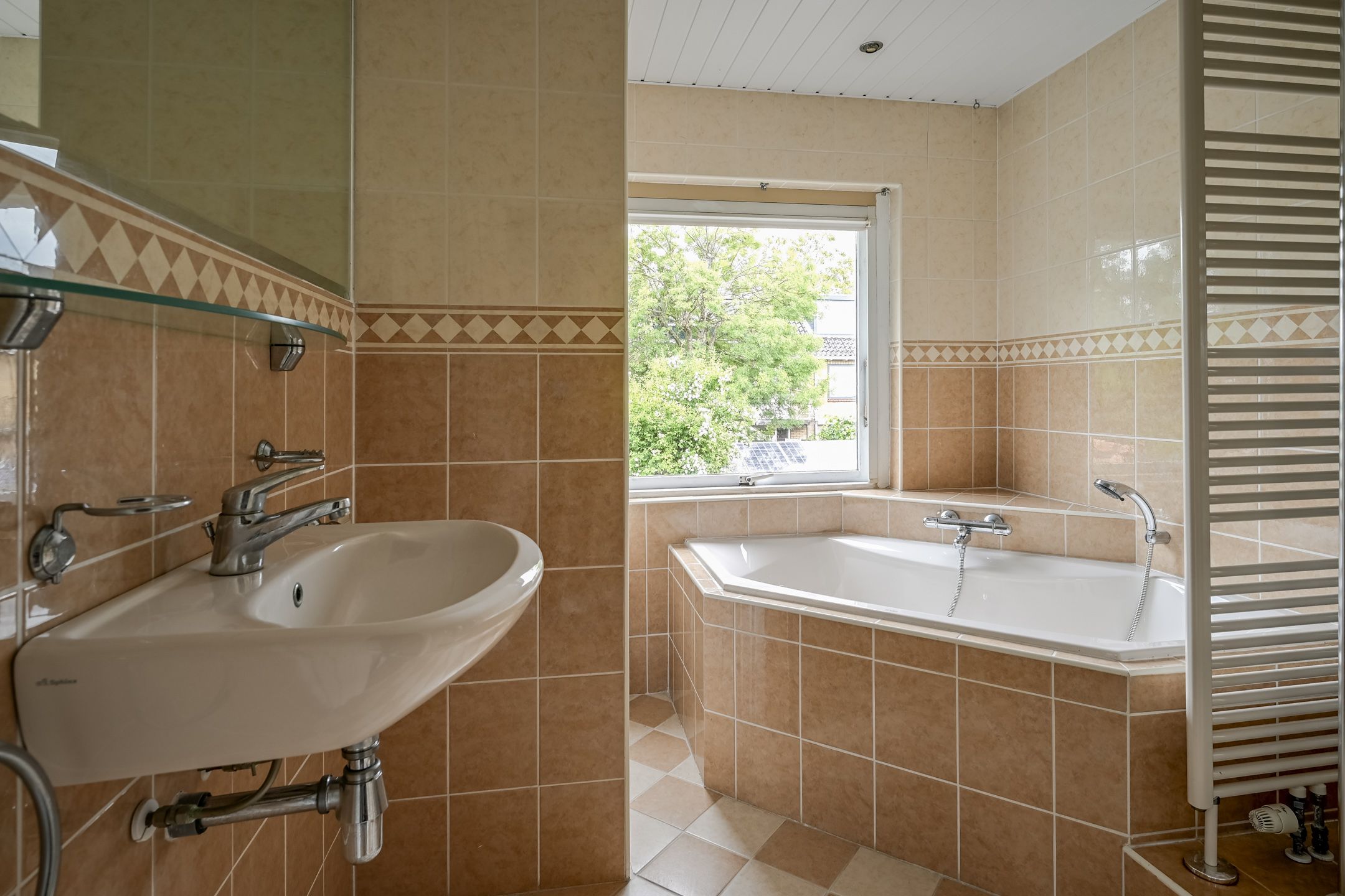 Photo 21 of Bernhardstraat 8