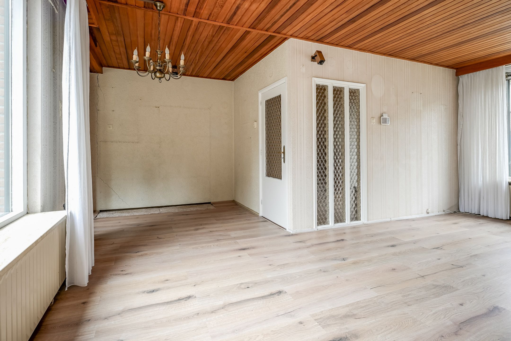 Photo 12 of Bernhardstraat 8